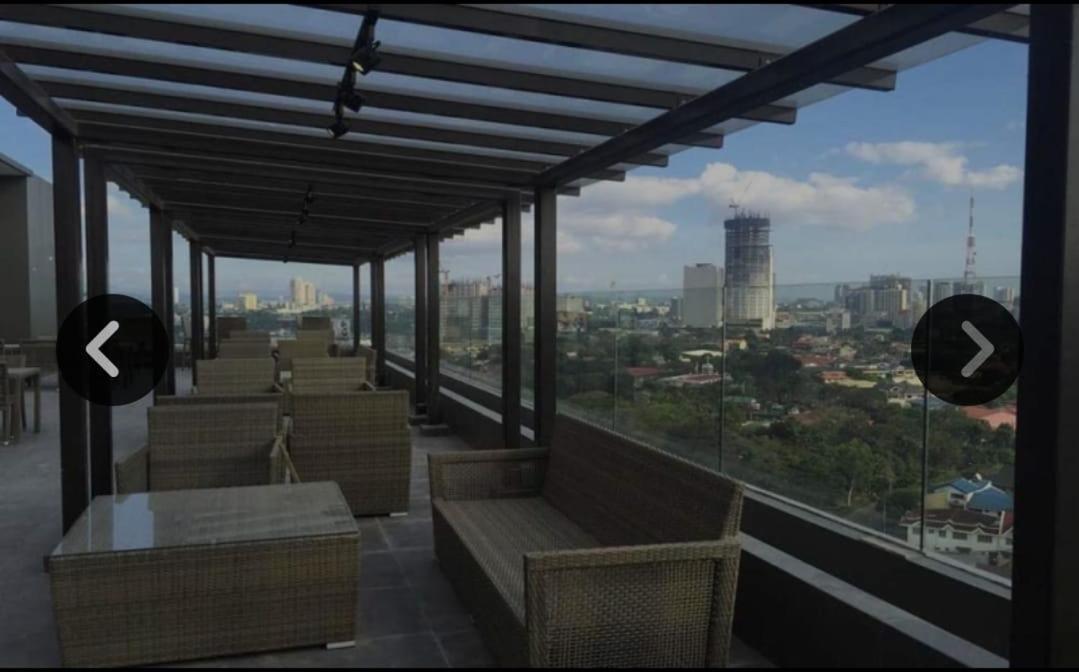 My Happy Place West Avenue Suites 奎松市 外观 照片