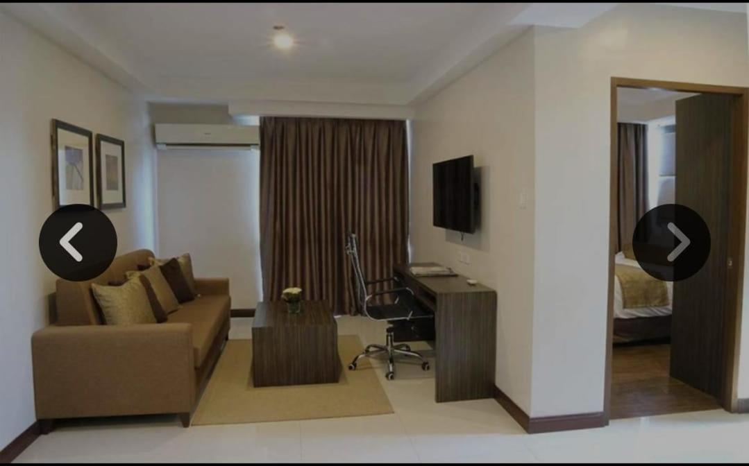 My Happy Place West Avenue Suites 奎松市 外观 照片